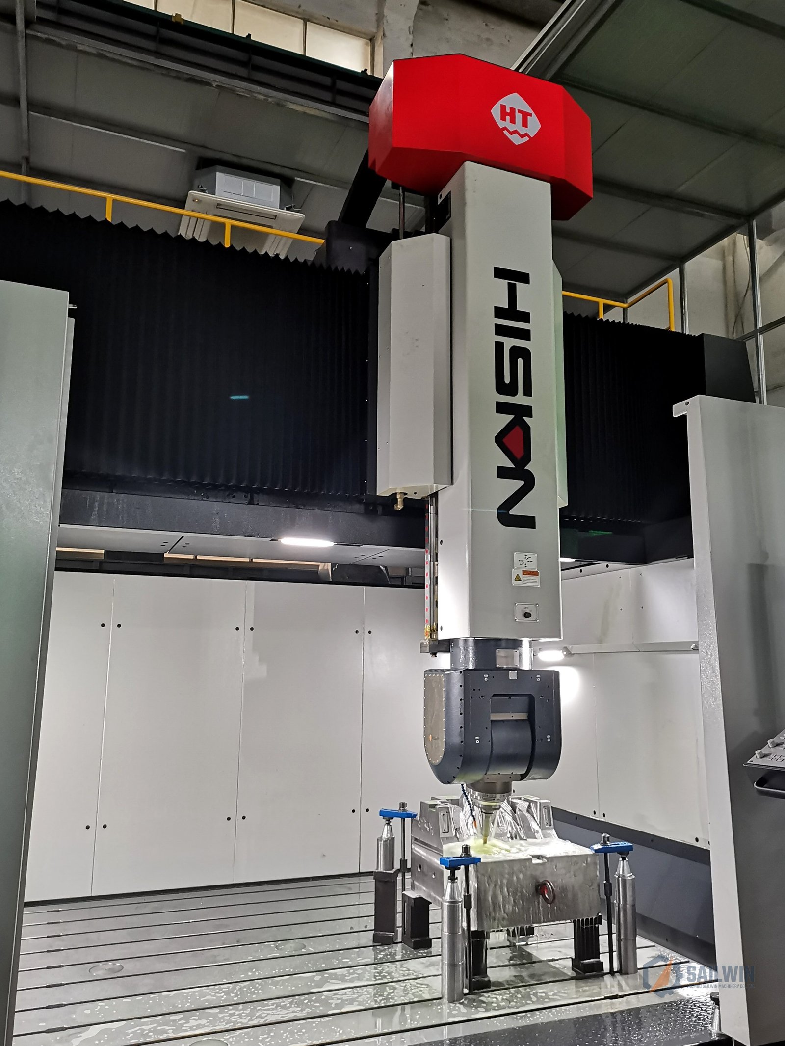 5-axis CNC vertical machining center milling heavy-duty CRC cap mold base with coolant Sailwin
