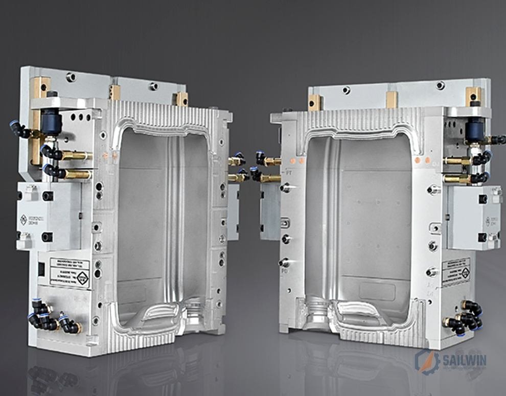 High-performance extrusion blow mold halves with beryllium copper inserts Sailwin