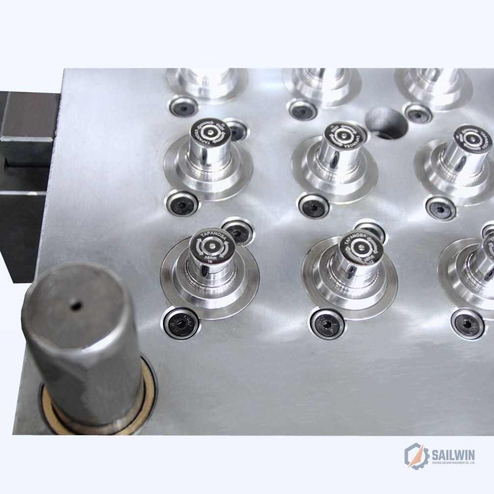 Mirror-finished cap mold threaded cores with directional opening arrows and guide pins Sailwin